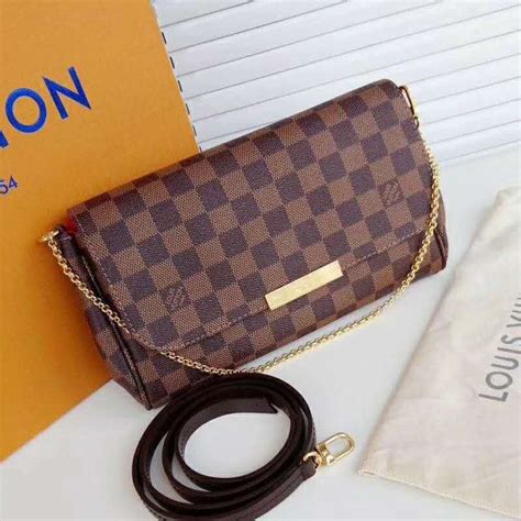 louis vuitton favorite vs pochette|louis vuitton favorite mm wallet.